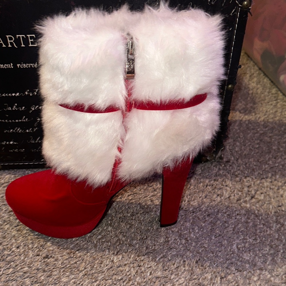 Red and White Fur-Trimmed Women's Heels